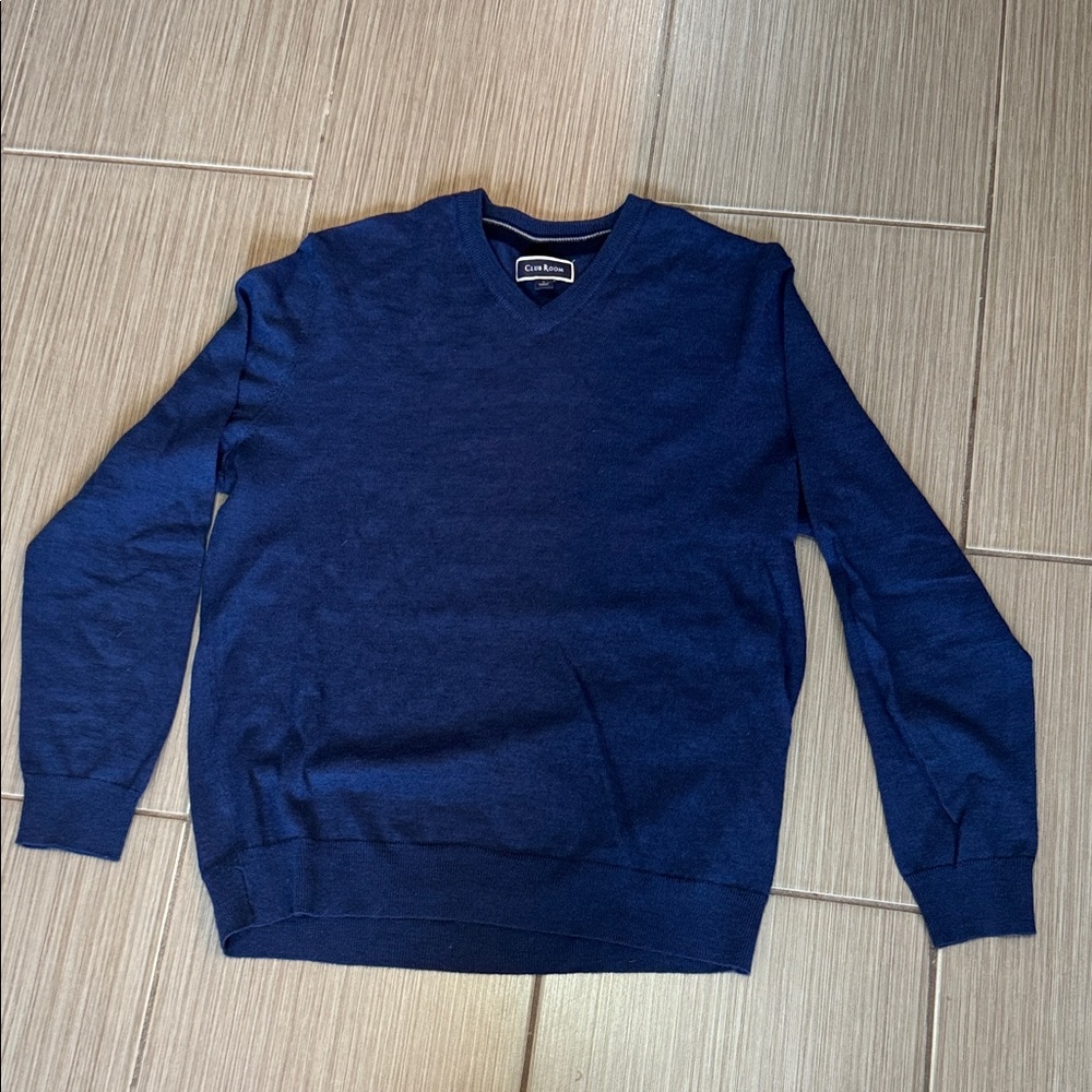 Club Room Men's Navy V-Neck Sweater